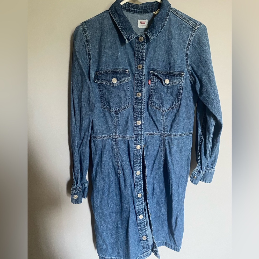 Levi’s jean dress
